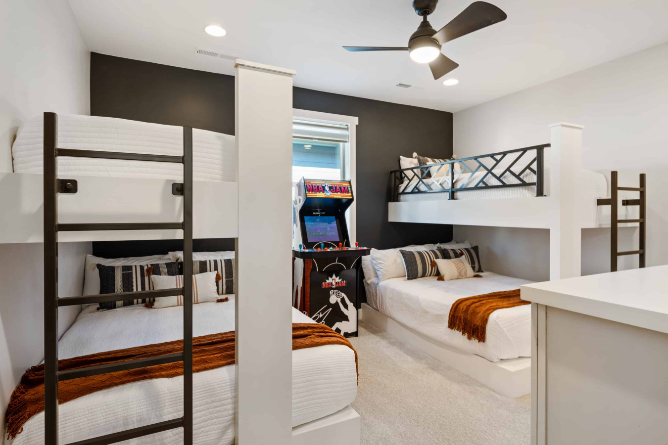 North Shore Villa at Desert Color 12