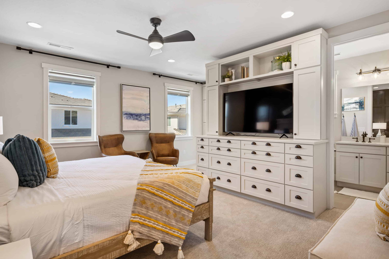 North Shore Villa at Desert Color 15