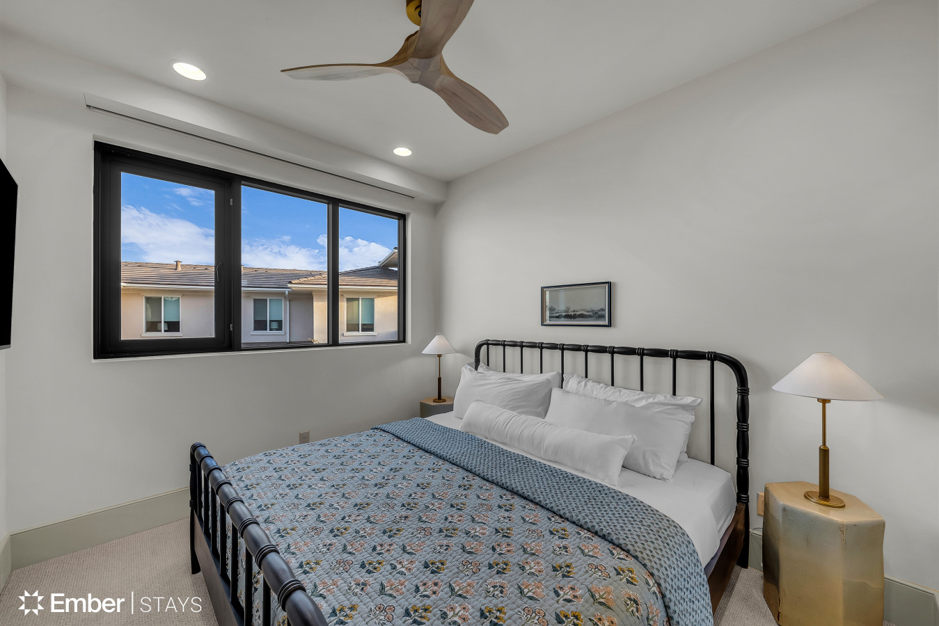 The Solterra at Desert Color by Ember Stays 32