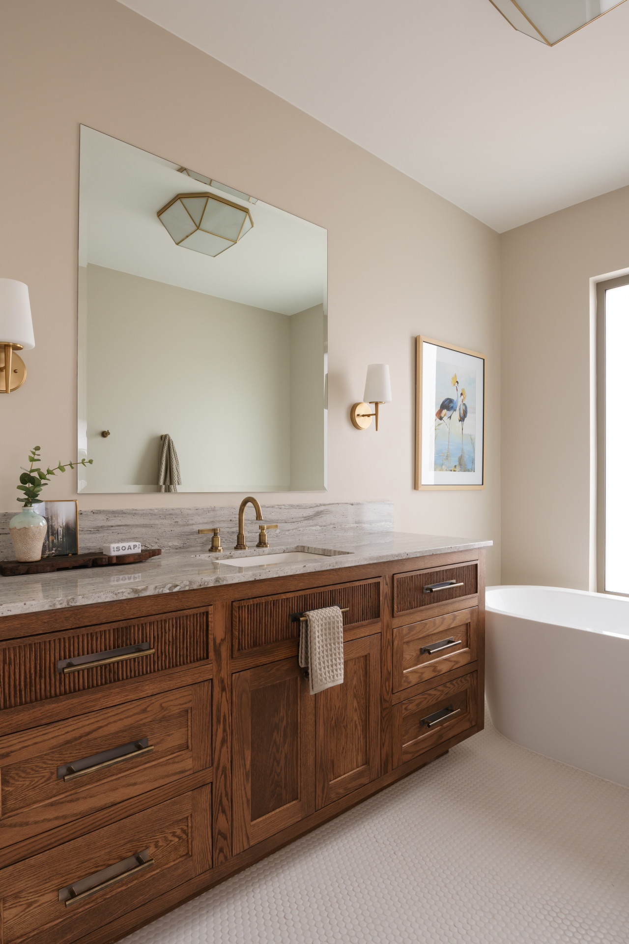 King Room with Ensuite Bathroom