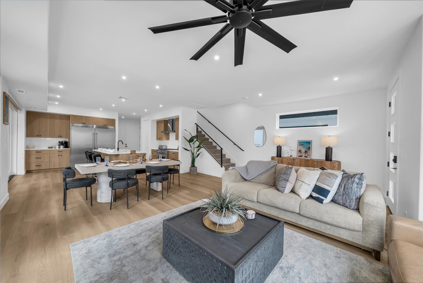Beachwood Breeze at Desert Color by Ember Stays | Photo 7