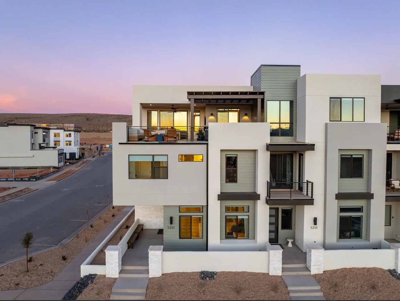 High Tide Hangout at Desert Color by Ember Stays