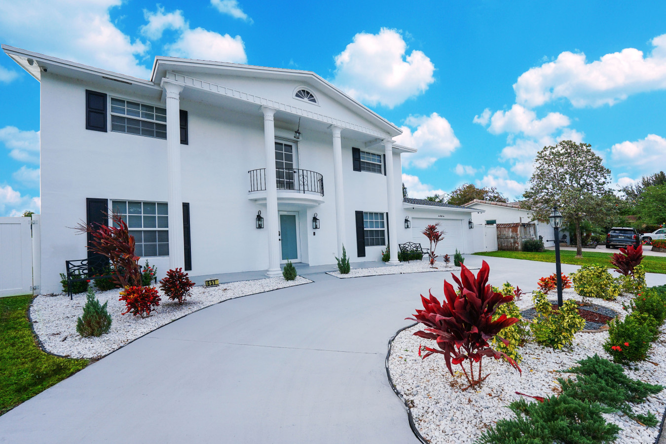 Newly Renovated Coconut Creek Home With Pool & Billiards - The Bahamas