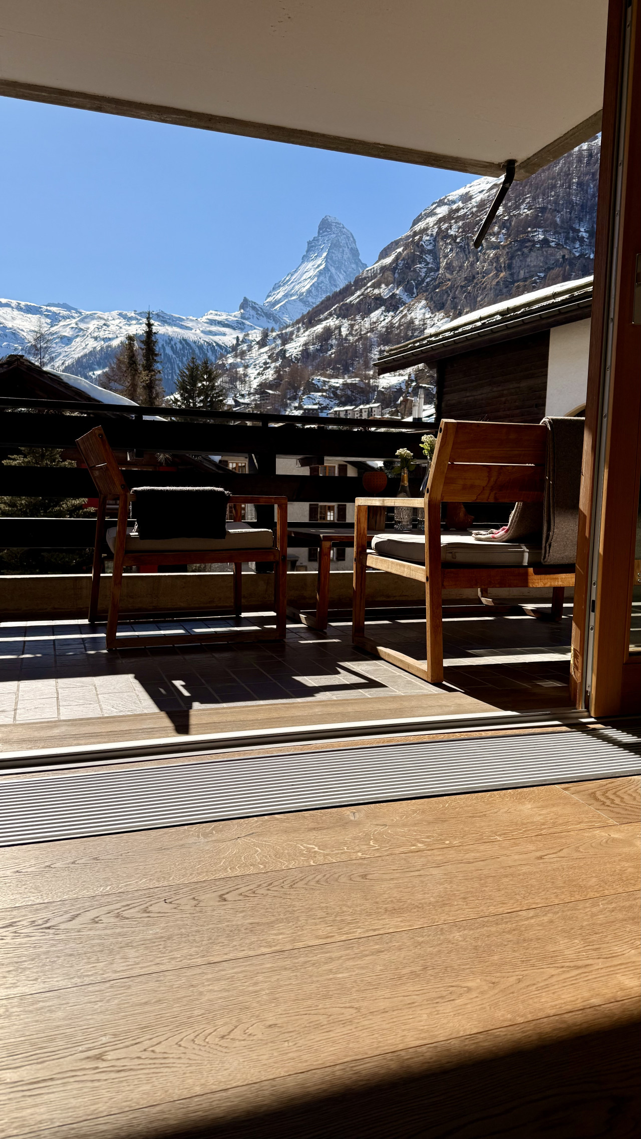 Amara Apartment by HomeFlow Zermatt