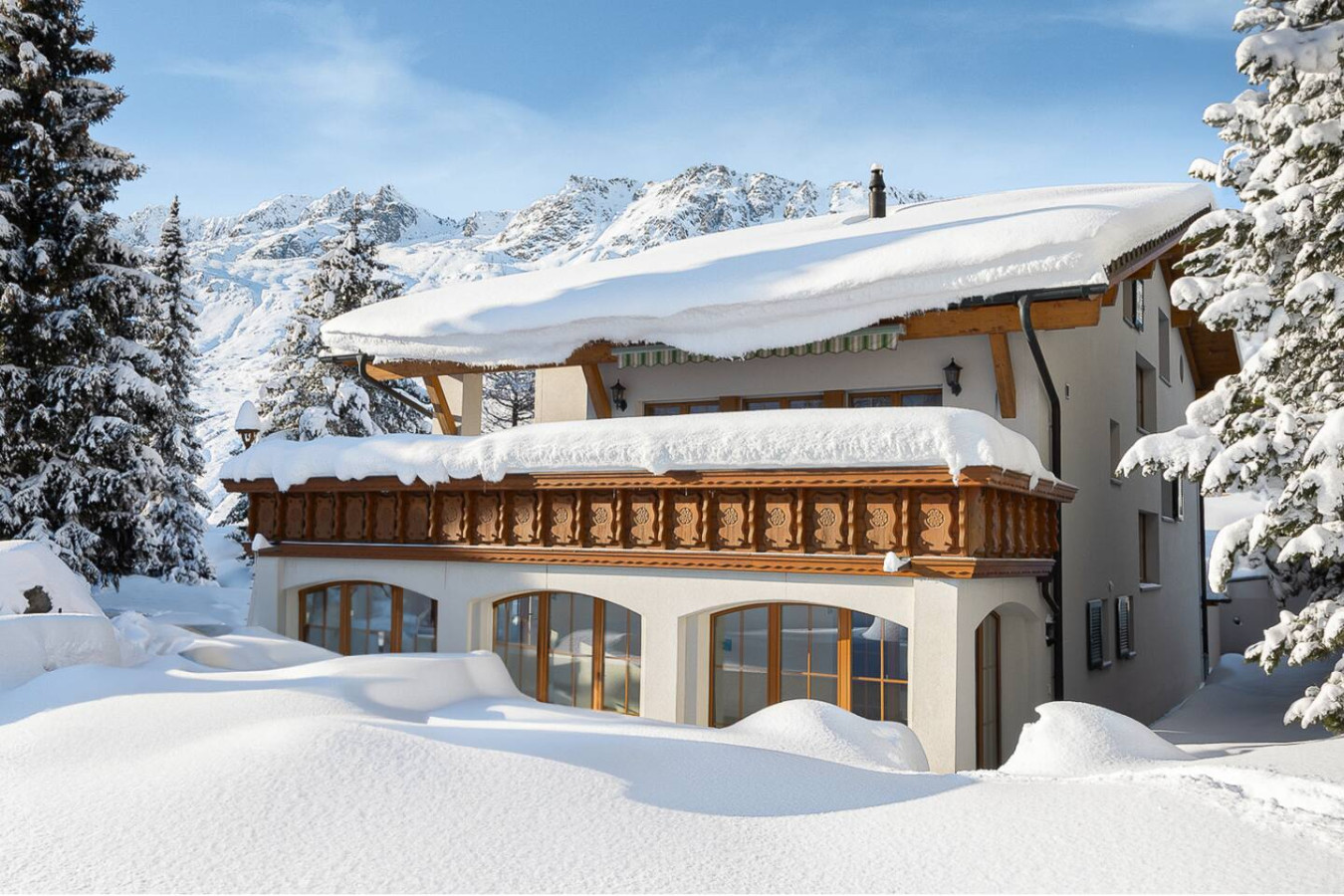 Chalet Gutsch Andermatt by HomeFlow