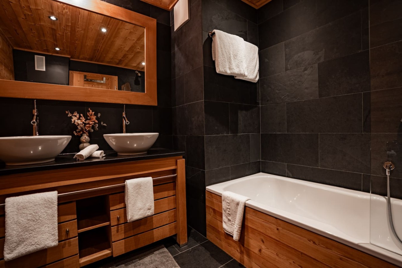 Whymper Apartment by HomeFlow Zermatt – Foto 28