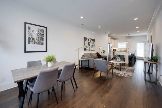 10 Mins To Broadway - Pet-Friendly Escape