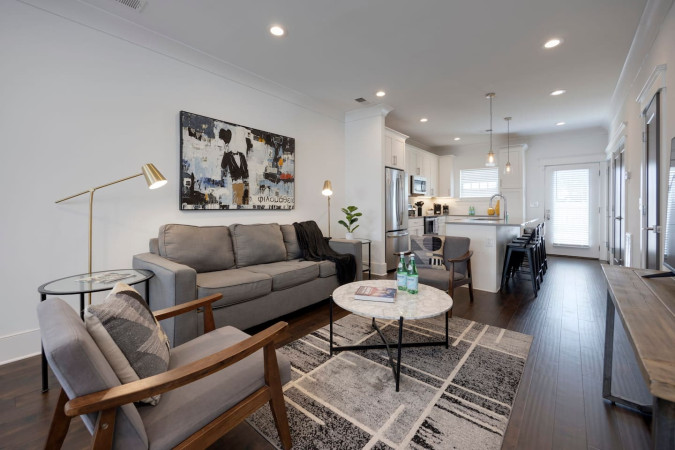 10 Mins To Broadway - Pet-Friendly Escape