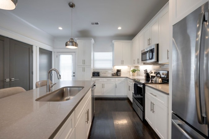 Group Perfect | Central Location + Private Hot Tub