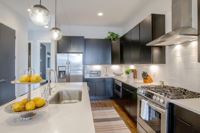 Central & Modern Luxury Retreat | Rooftop Views