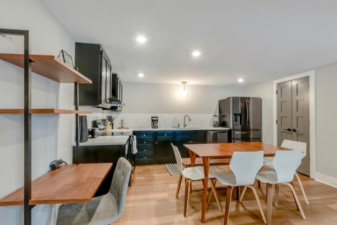 Bright And Airy-Historic Franklin Quadplex