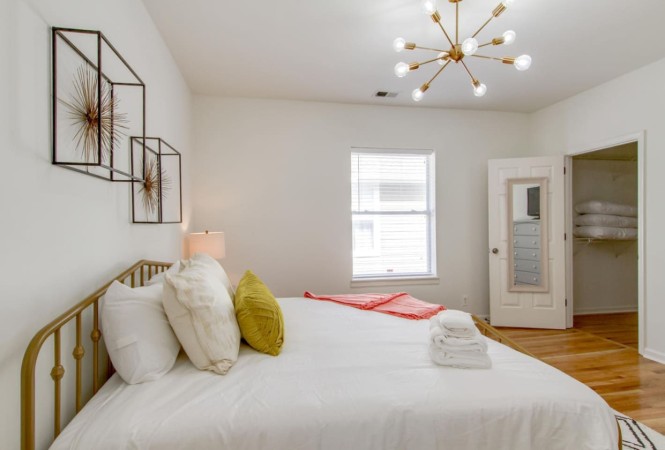 The Cozy Local | Walkable to Music Row & The Gulch