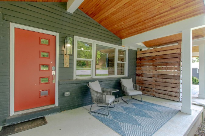 Historic Charm | Quiet Retreat | Walk to Franklin