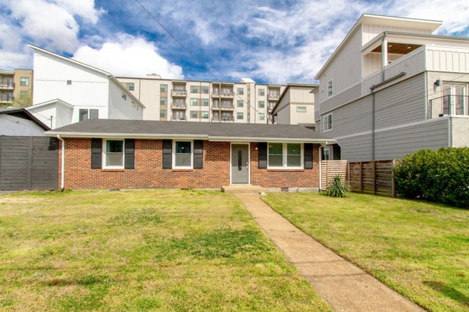 Gulch Gem | Central & Cozy | Walkable to The Gulch