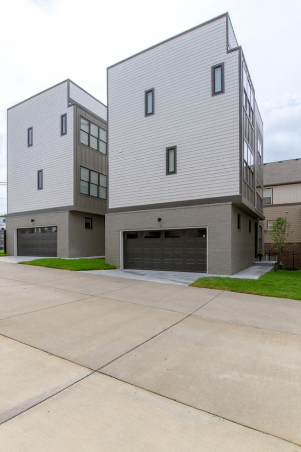 Modern Luxury | Rooftop Terrace | Prime Location