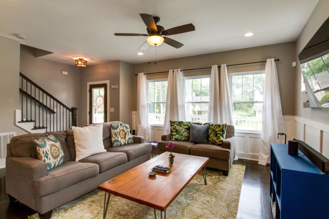 Large Home Downtown | Spacious & Comfy