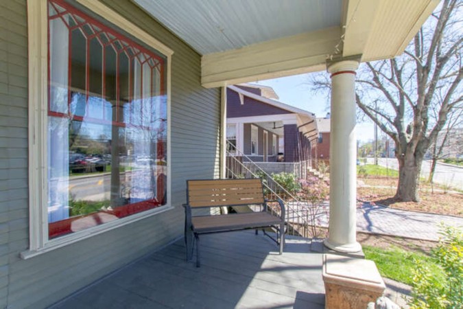 Vanderbilt Charmer off 21st | Walkable & Spacious