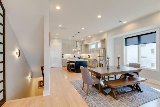 Modern Mega Home | Panoramic Skyline Views