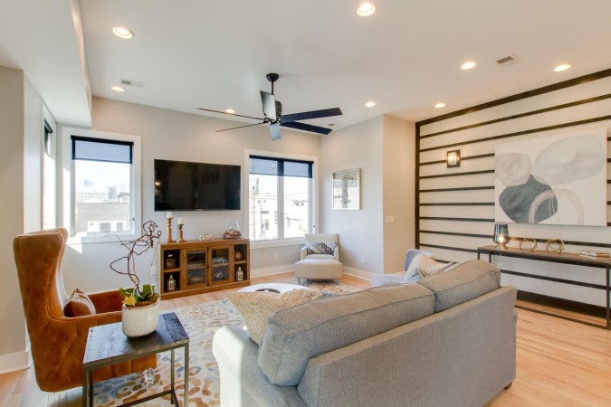 Modern Mega Home | Panoramic Skyline Views