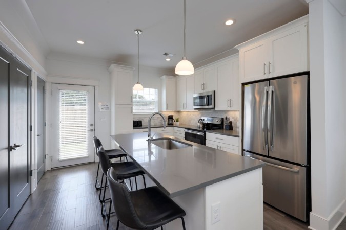 Affordable Comfort | Prime Townhome Near Broadway
