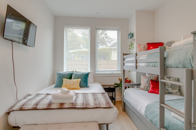 Gated Luxury | Prime Location | Ideal for Groups