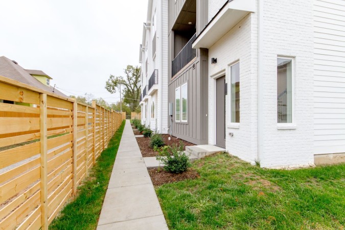 Gated Luxury | Prime Location | Ideal for Groups