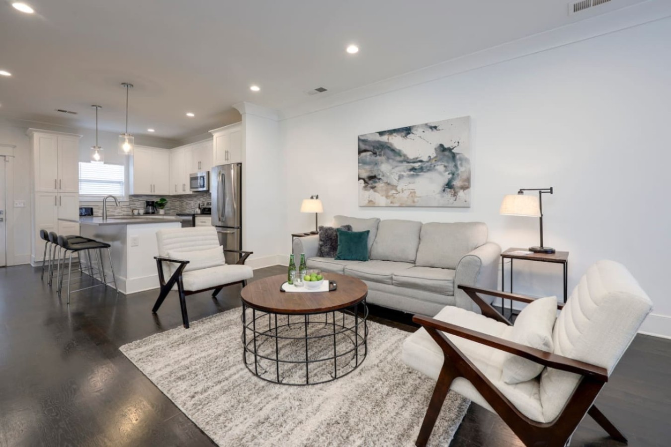 Modern Townhome | Perfect For Friends & Family