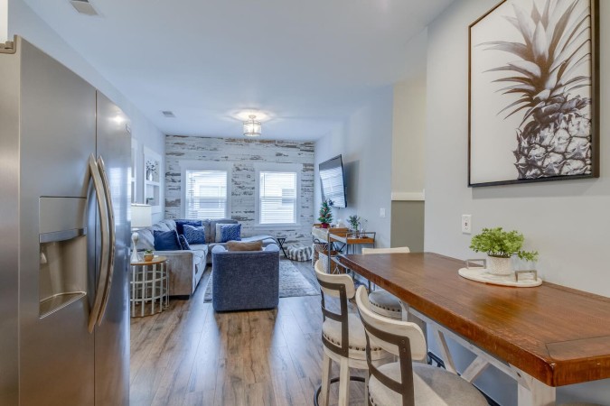 Music City Charmer | Convenient | 30 Day Minimum