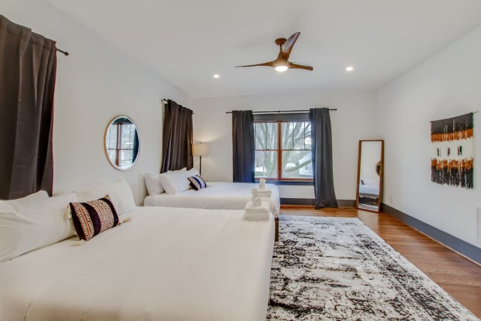 East Nashville Elegance | Yard & Screened-In Patio