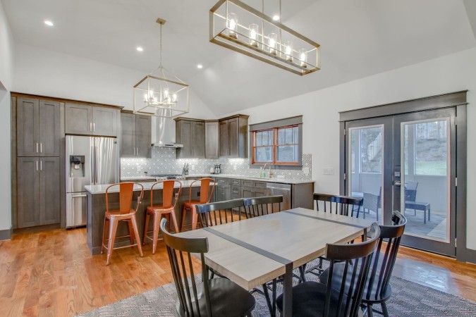 East Nashville Elegance | Yard & Screened-In Patio