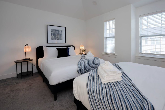 10 Mins To Broadway - Music City Modern Townhome