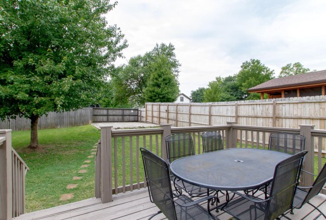 Germantown Haven | Private Yard + Near Broadway