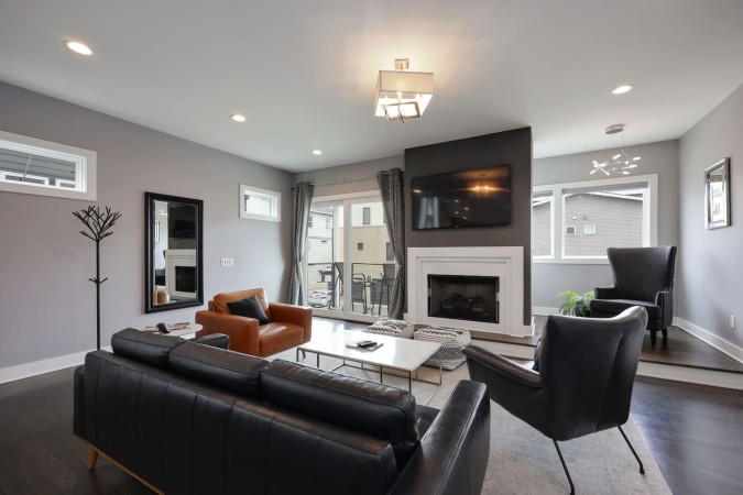 Southside Extraordinaire | Near The Gulch