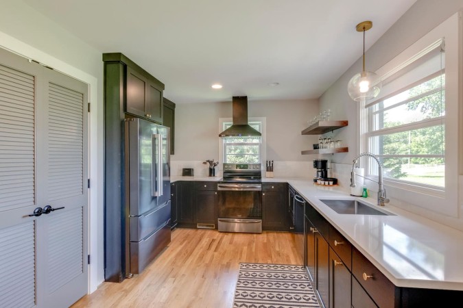 Charming & Cozy | Walk to Historic Franklin