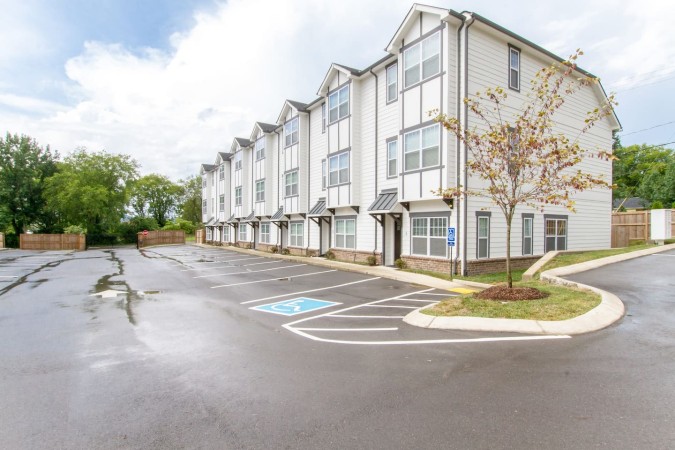 Trendy Townhome | Sleeps 12 + Easy Downtown Access