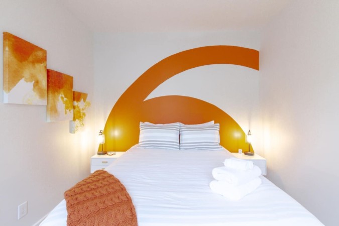 Vibrant Germantown Retreat | Central Location