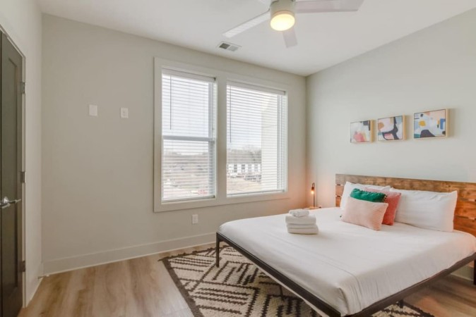 Harmony Hideaway | Rooftop Patio | East Nashville