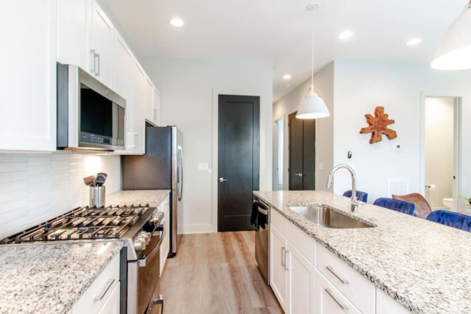 Harmony Haven | Eastside Charm | Rooftop Views