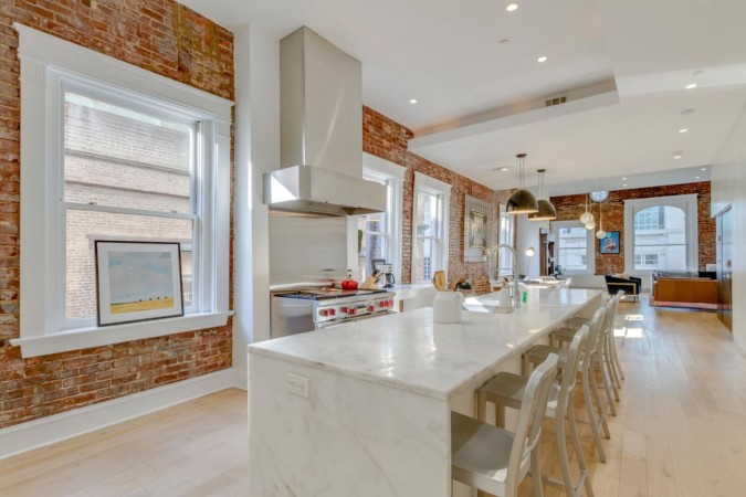 Meyer Loft | Iconic & Historic | Walkable Downtown