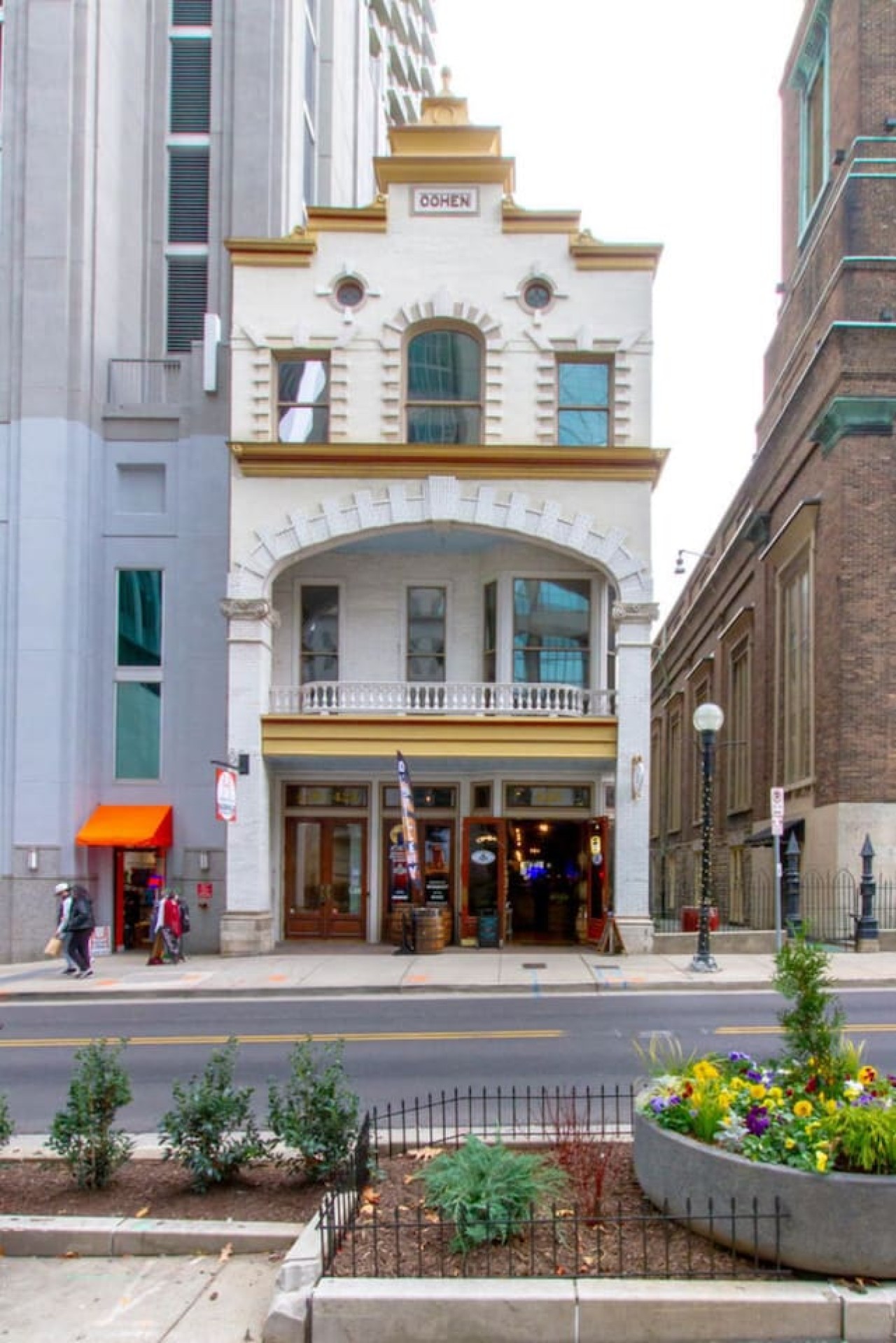 Meyer Loft | Iconic & Historic | Walkable Downtown
