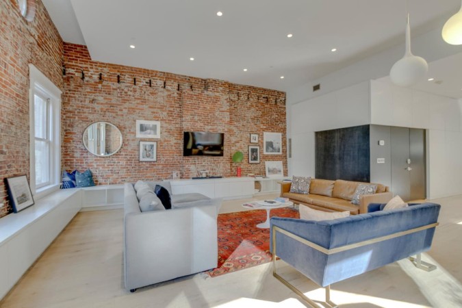 Meyer Loft | Iconic & Historic | Walkable Downtown