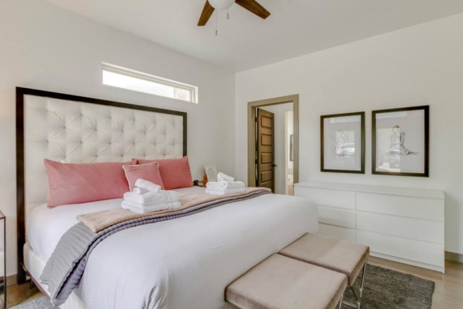 Wedgewood Retreat | Spacious | Central Location