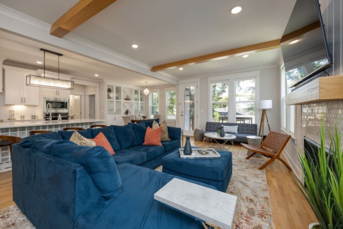 East Oasis | Private Pool + Putting Green