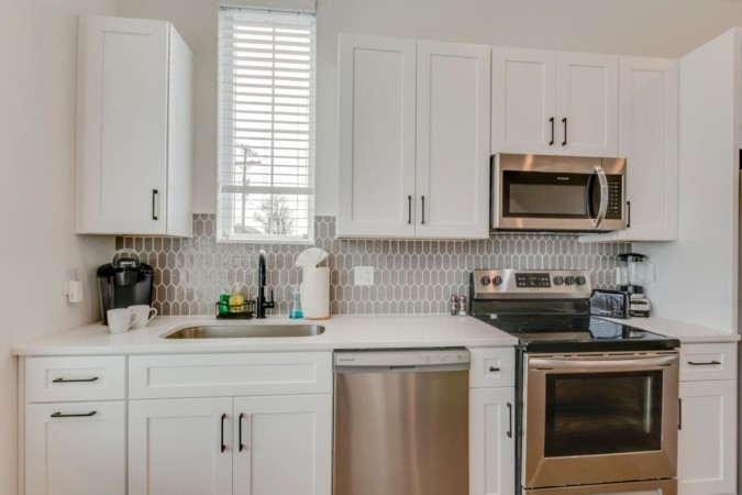 Jazz Junction | 4BRs/7 Beds | 7 Mins to Broadway