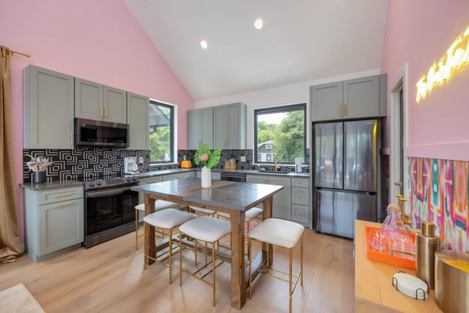 Music Row Haven | Modern Style + Private Hot Tub
