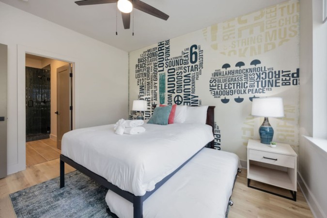 Hey, Nashville! Gorgeous Townhome - 4BD/4.5BTH