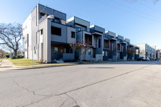 Nashville Encore | Dual Rooftops, Stage & More!