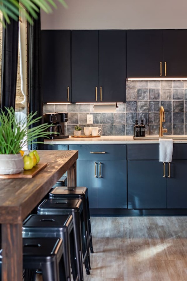 Sophisticated Stay on Nashville's Music Row