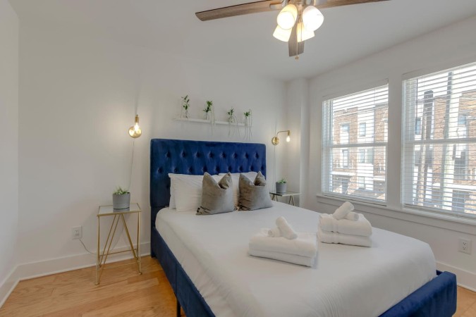 Todd Townhouse - 2BR 2.5BA – Minutes to Broadway