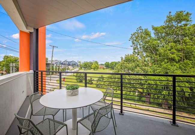 Private Wing- 5 Bedrooms- Close to Broadway